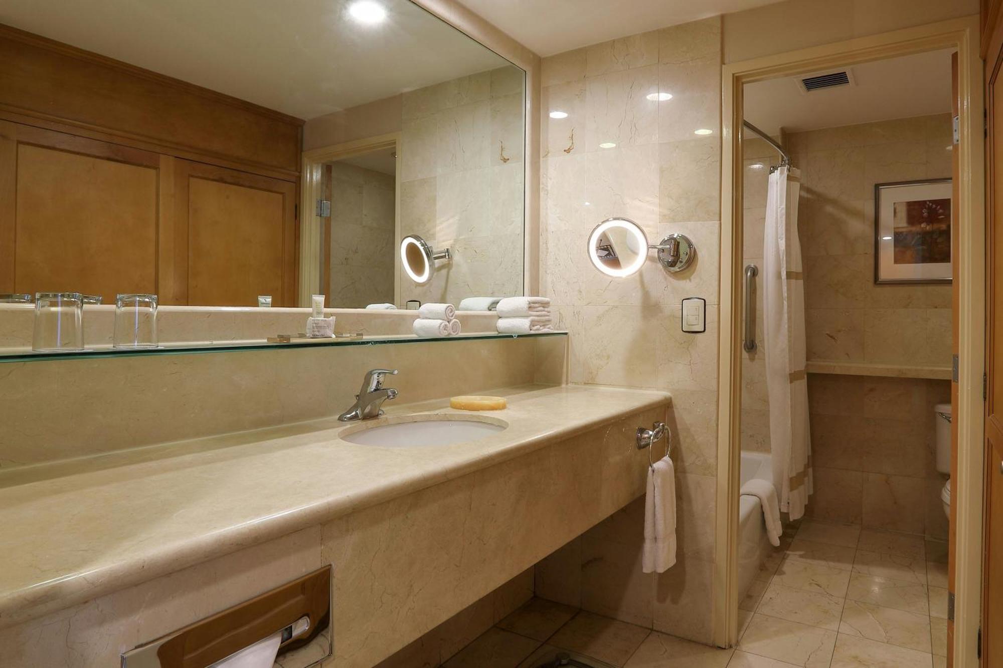 Marriott Tijuana Hotel Ngoại thất bức ảnh