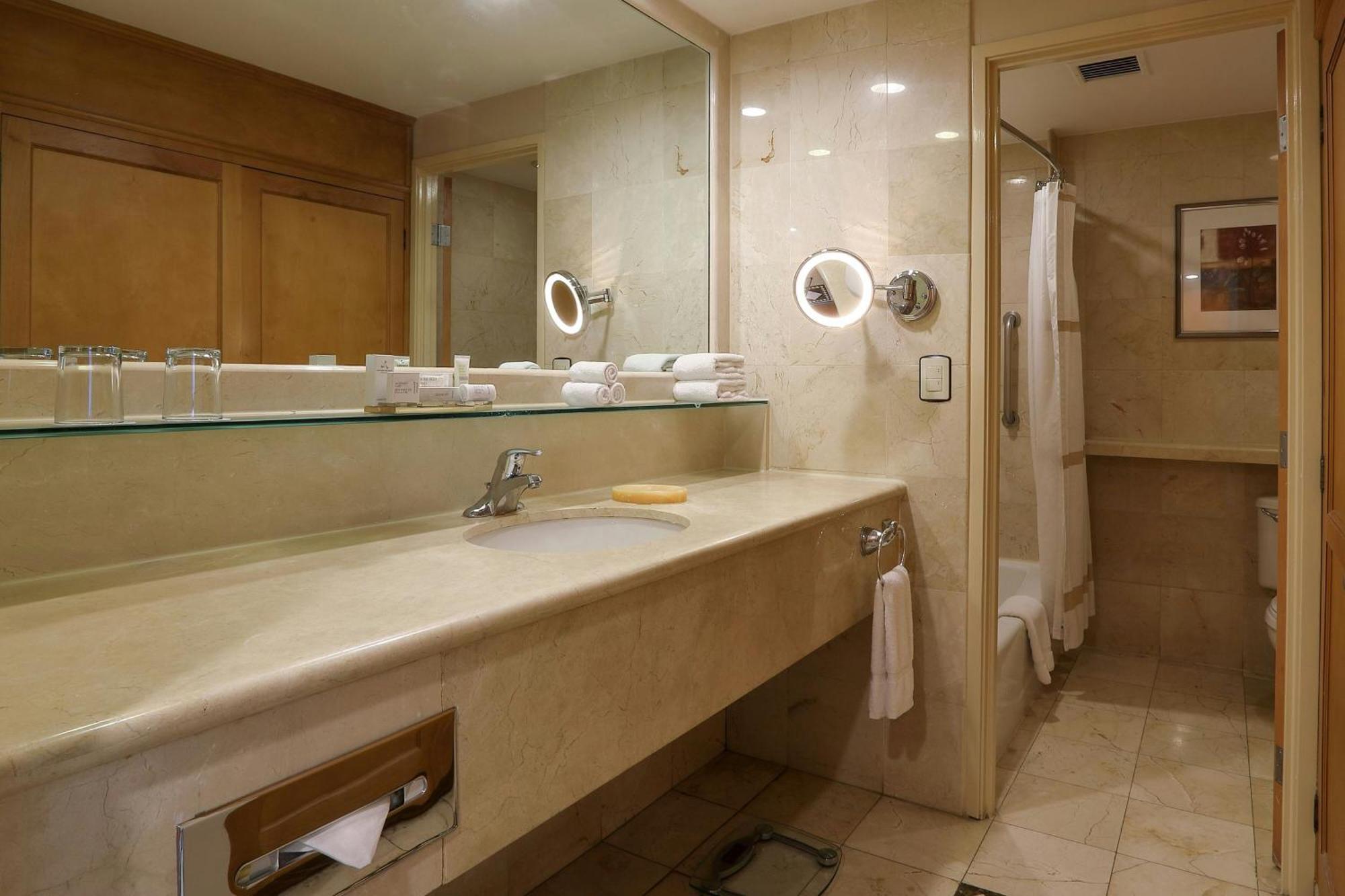Marriott Tijuana Hotel Ngoại thất bức ảnh